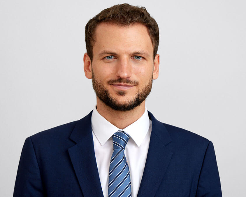 Dr. Elias Schönborn als erfahrener Rechtsanwalt und Strafverteidiger in Wien.