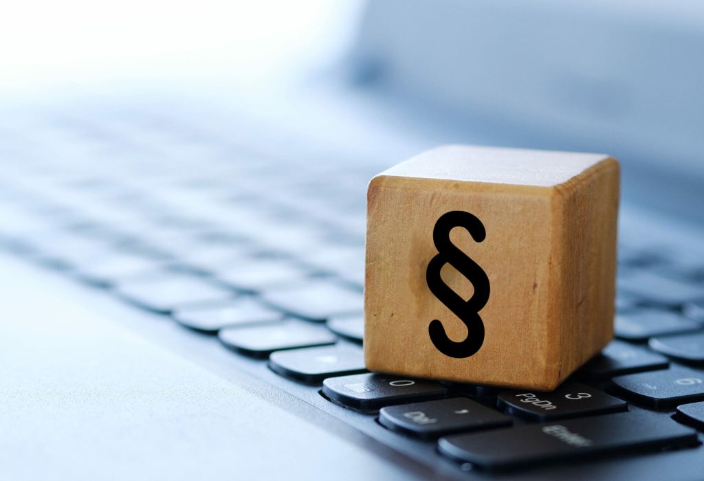 eslaw_IT-Strafrecht_AdobeStock_383046632-Kopie-scaled