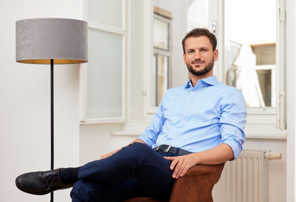 Rechtsanwalt und Strafverteidiger Dr. Elias Schönborn informiert im Blog über Entwicklungen zu den Themen Strafrecht, Compliance und Whistleblowing.